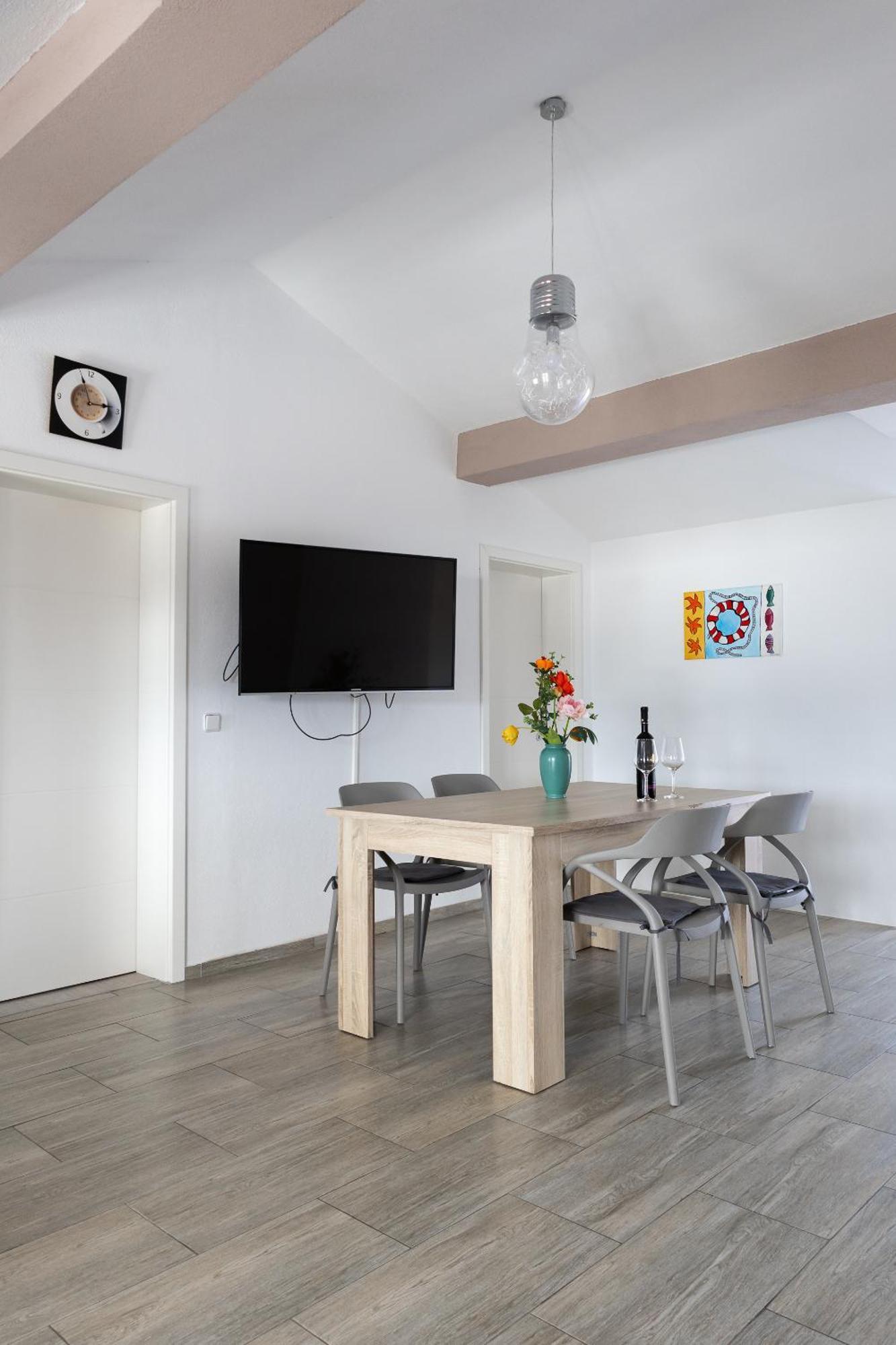 Apartments Anita Kruševo Buitenkant foto